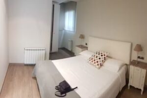 Montseny Suites & Apartments