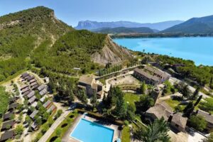 Morillo de Tou – Pueblo Recuperado – Centro de Vacaciones