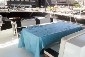 Motor Yacht Boatel Captain’s Cabin