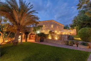 Naturaki Mas Roselló