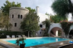 NWT Villa sa Capella