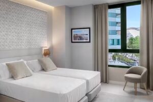 Opera House Valencia B&B. Alojamiento en Ciudad de las Artes y las Ciencias. Valencia