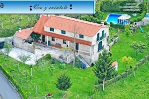 Os Carballos (Casa Rural)