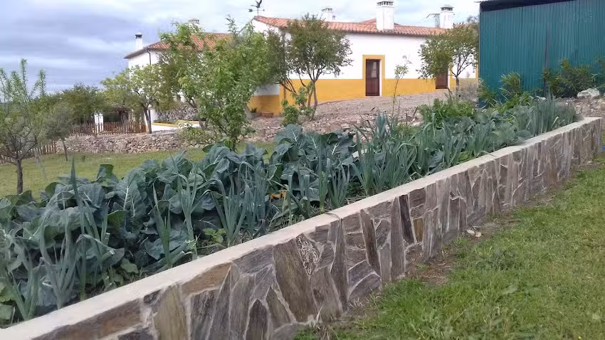 Palacio Viejo de las Corchuelas | Alojamiento en Monfragüe