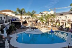 Paloma Blanca Boutique Hotel