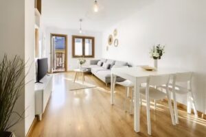 Paraíso en el Pirineo – Apartamento de montaña y esquí en Villanúa, Pirineo Aragonés