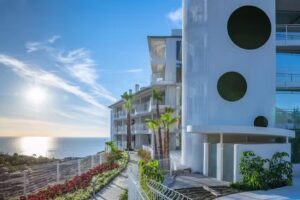 Península Residences