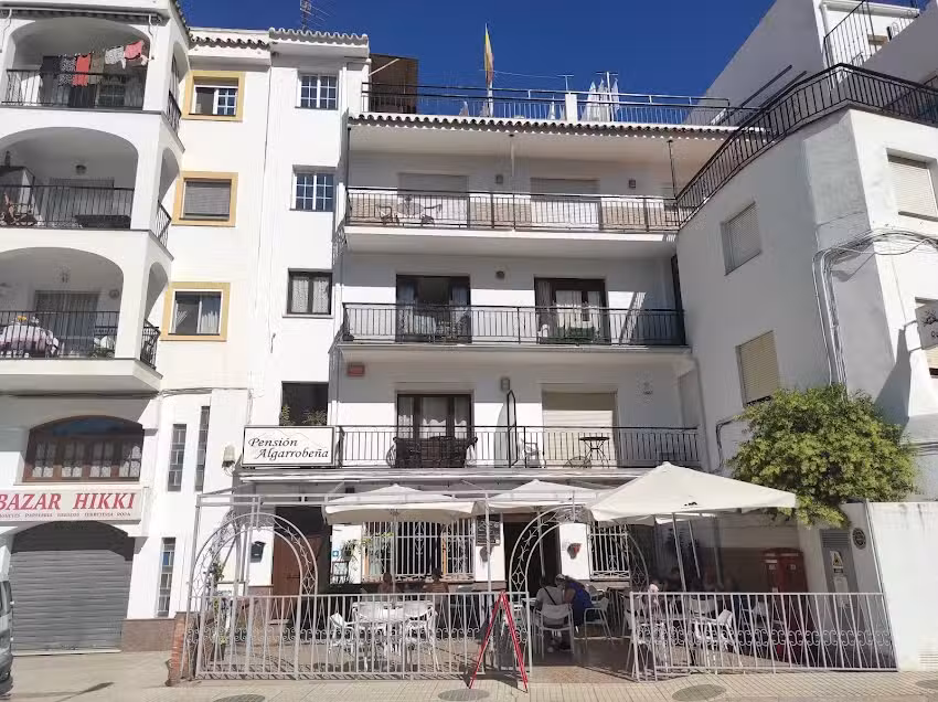 Pensión Algarrobeña