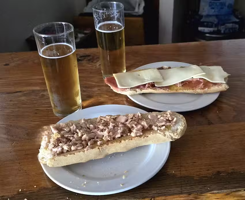 Pensión Bar Tino