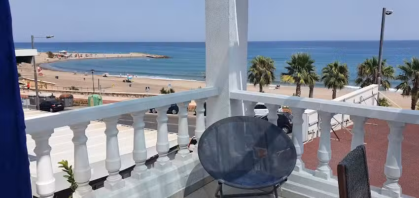 PENSIÓN LA ESPERANZA-PLAYA