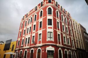 Pensión Sea of clouds