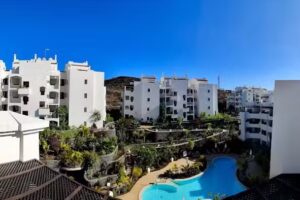 Penthouse with Jacuzzi
