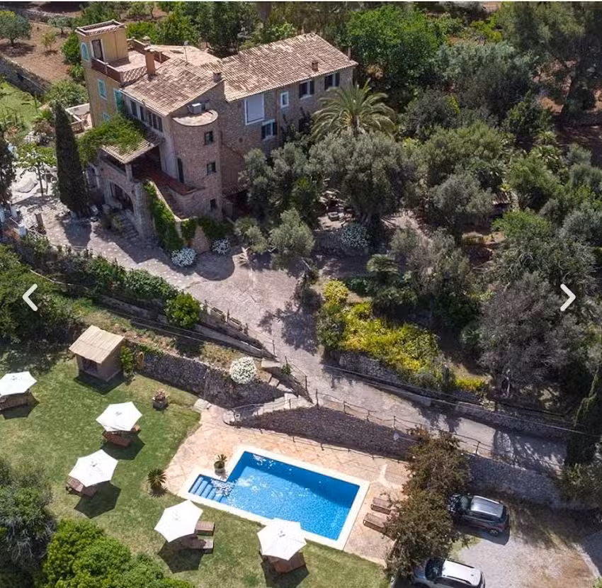 Petit Hotel Sa Plana