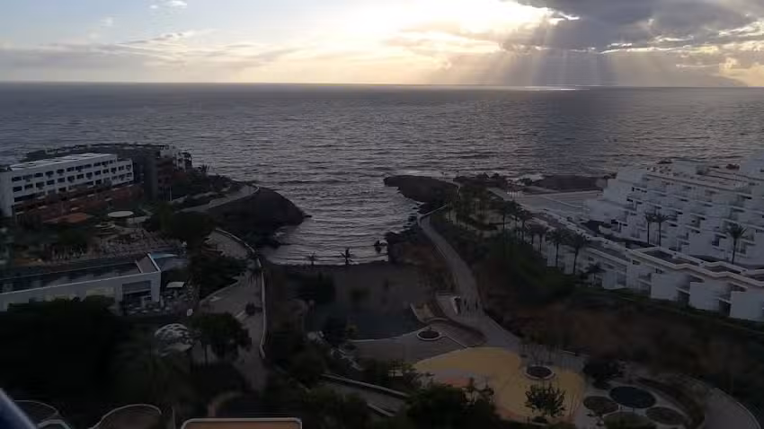 Piera’s Paraiso Seaview