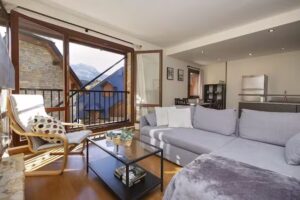 Pirenaica by BeValle