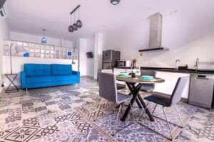 Pisos Turísticos – Arenas Beach