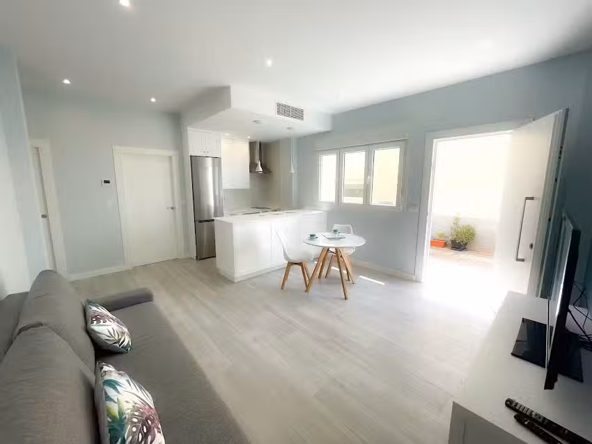 Playa Balerma Suites | Apartamentos Turísticos en Almería