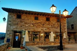 Posada Restaurante de Serrada en Puentes Viejas