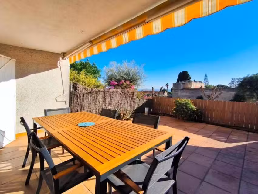 Premià Horizon House