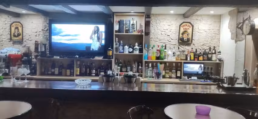 Pub Bob Marley Stone