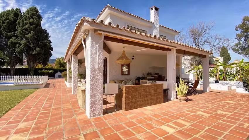 Puerto Marina Villa