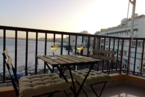 Red Mountain and the sea