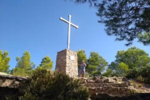 Refugio de La Cruz del Sierro
