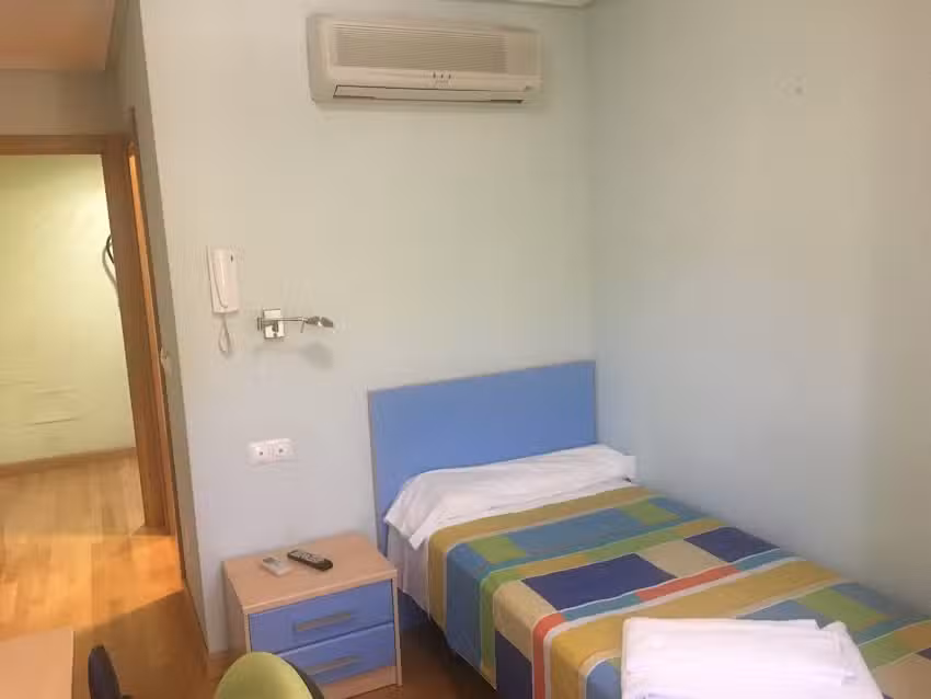 RESIDENCIA UNIVERSITARIA REMANAL