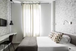 Residencia Universitaria Resa Roberto de Nobili