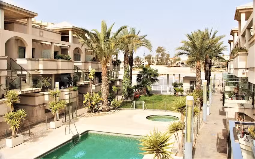 Residencial Playa Azul