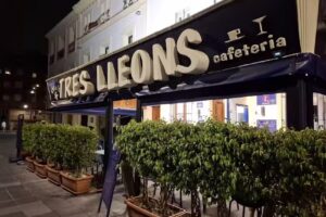 Restaurant Tres Lleons.