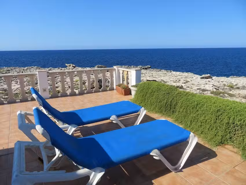 Sa Petita Frontline Villa