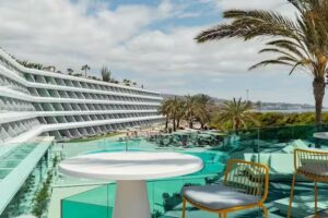 Santa Mónica Suites Hotel