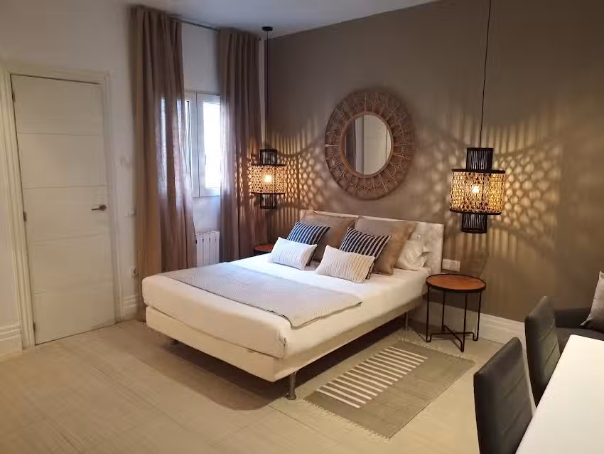 Sixrooms Plaza Mayor