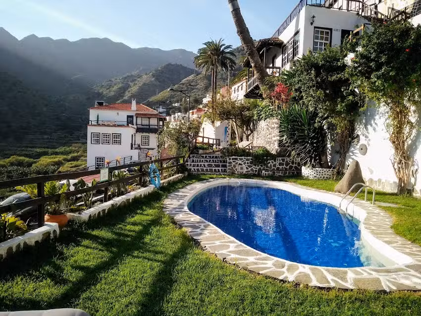 Suites Los Telares – Adults Recommended