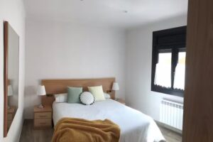 SWEET DREAMS APARTAMENT. Confortable i Modern Apartament turístic al Centre de Campdevànol i a prop de tot.