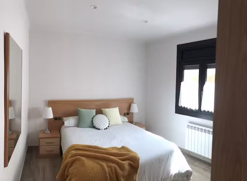 SWEET DREAMS APARTAMENT. Confortable i Modern Apartament turístic al Centre de Campdevànol i a prop de tot.