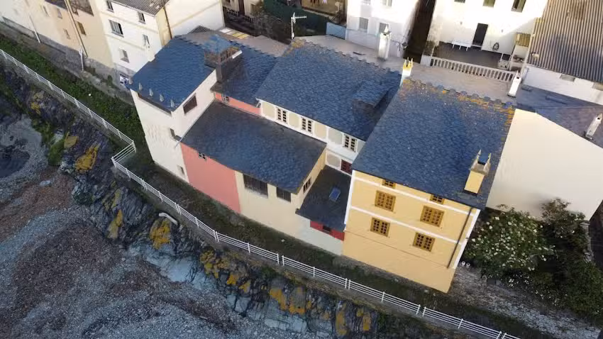 The blackberry house