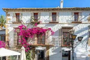 The Old House Marbella Hotel