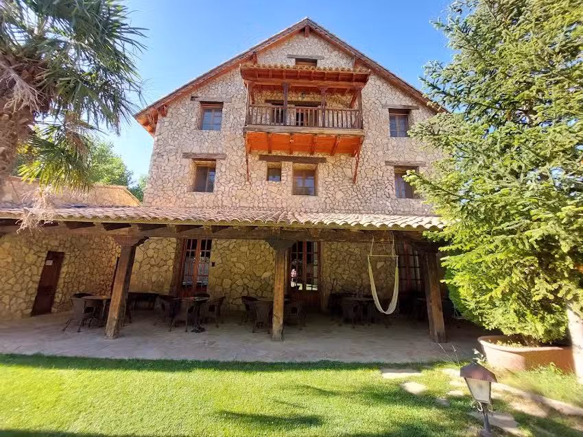 TIERRAS DE MOYA