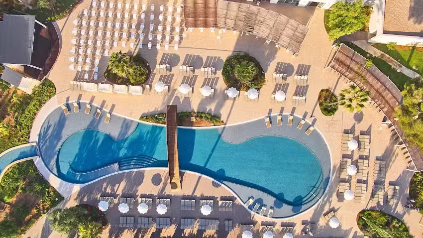 Tonga Tower Design Hotel & Suites