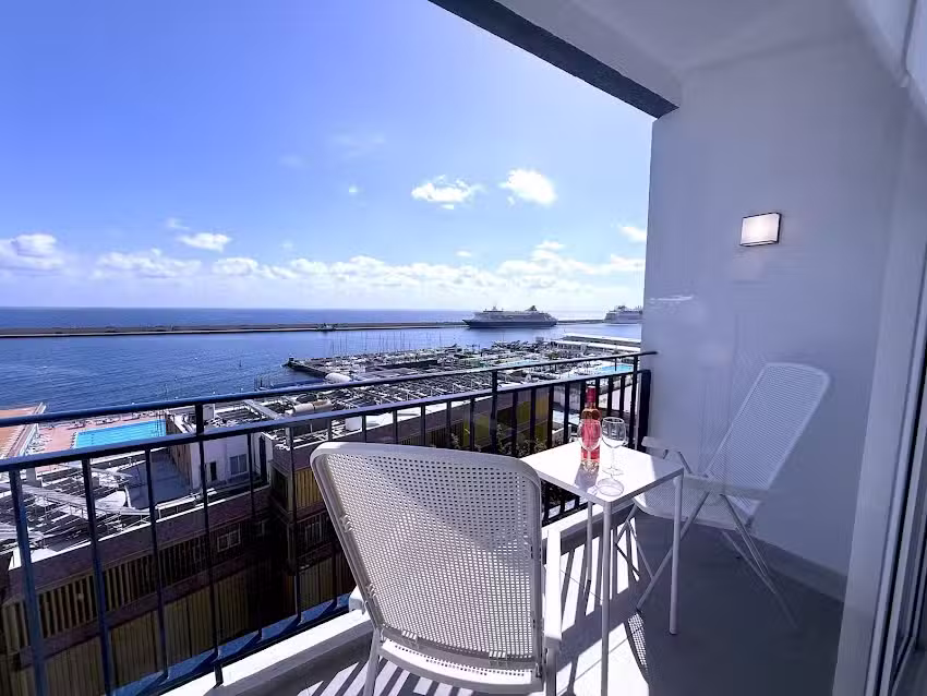 Tropicalidays Marina View Studio