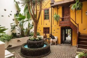 Tulia Community Guesthouse