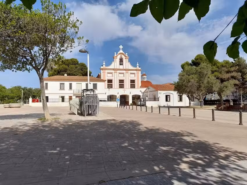 Valencia Beach Holiday Rentals