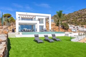 Villa BuenaVista Hills – CABANA.rent