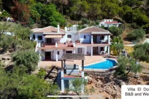 Villa El Dorado B&B and Wellness