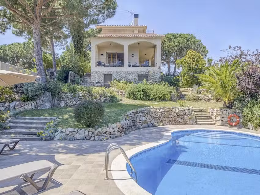 Villa en Arenys de Mar con vistas al mar- Belvilla by Oyo