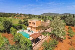 Villa en Manacor con piscina y pista de tenis- Belvilla by Oyo