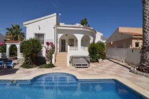 Villa en Rojales con piscina privada- Belvilla by Oyo