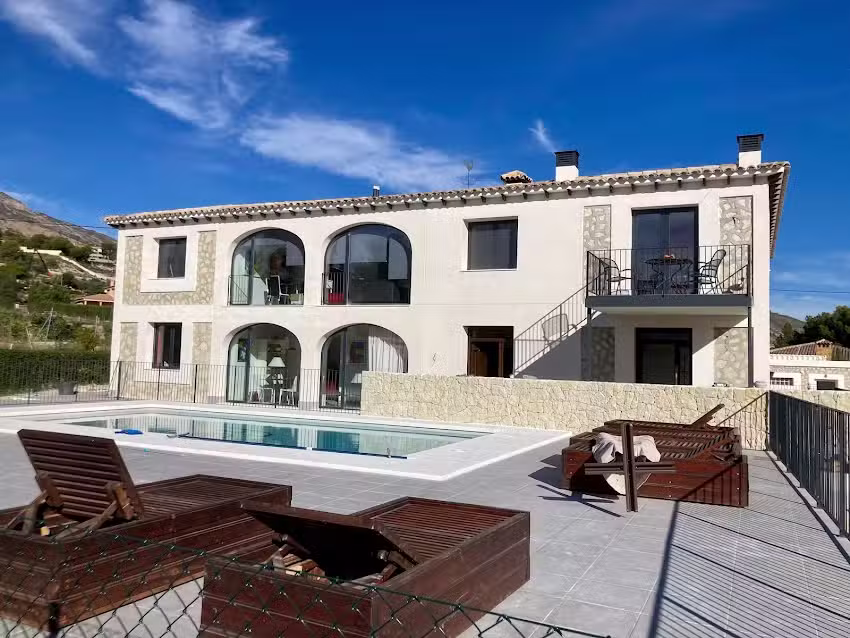 Villa Hoy